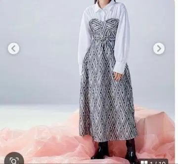 LILY BROWN 뷔스티에도킹 원피스