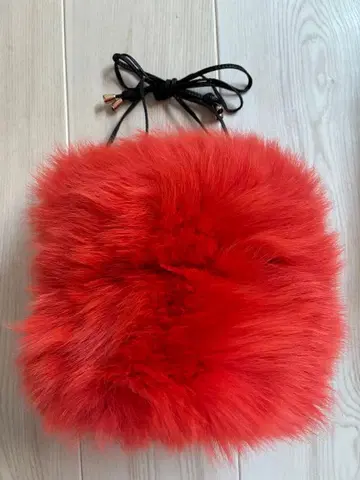 POMORROWLAND 오렌지 퍼 숄더백