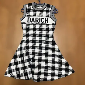 DARICH 체크 무늬 슬리브리스 미니 원피스