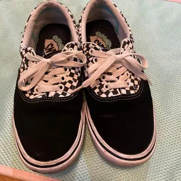 Vans 체커보드 스니커즈