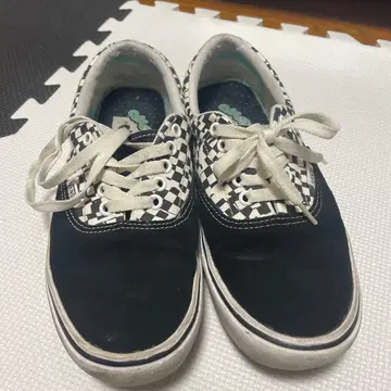 Vans 체커보드 스니커즈