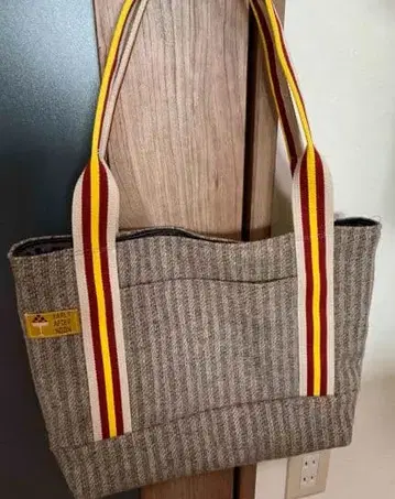 트위드 원단 스트라이프 토트백