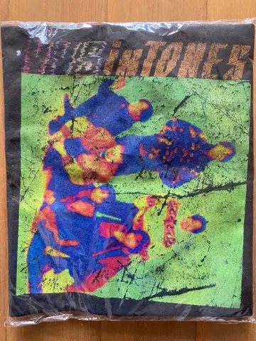 SixTONES VVS 투어 T셔츠