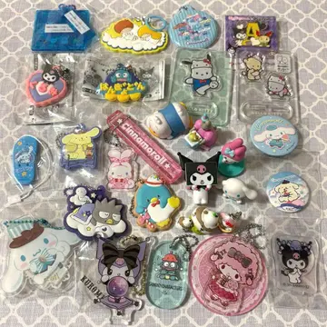 산리오 굿즈 묶음 판매