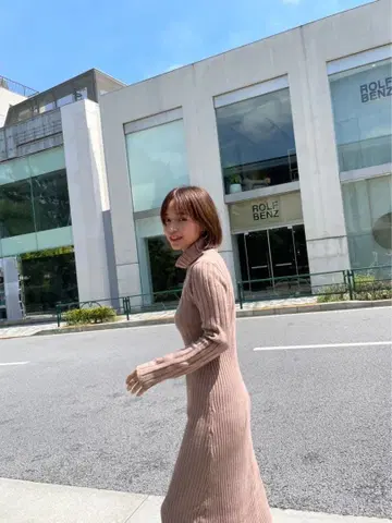 망가타 하이넥 리브 니트 원피스 몽가타