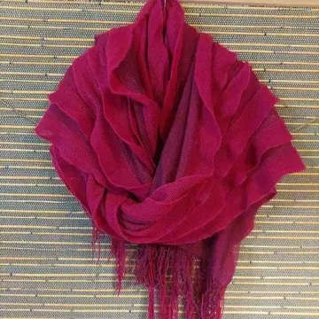 사진보다 깊고 아름다운 보르도 프릴 스톨 대형 롱 부드러운 소재