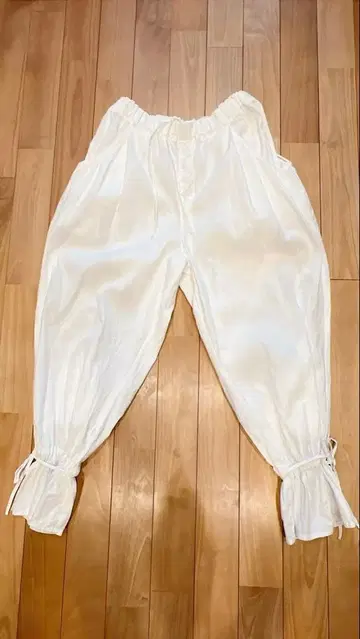 네스트로브 nestrobe 팬츠 샘플