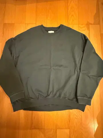 MARKAWARE HUGE SWEAT