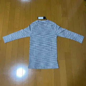 긴팔 T셔츠 M 사이즈 새상품 미사용