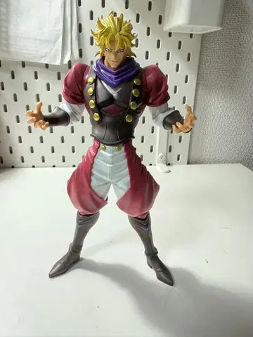 디오 브랜드 피규어