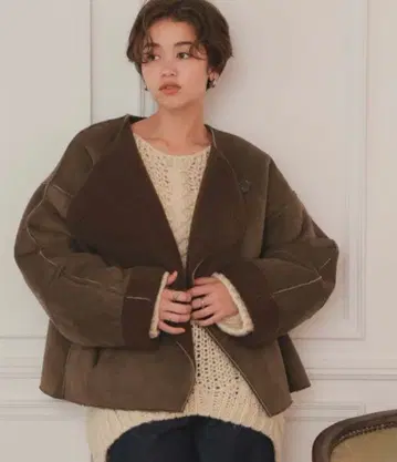 미사용 새상품 페이크 무스탕 노카라 자켓