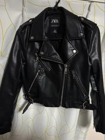 ZARA 블랙 라이더 자켓