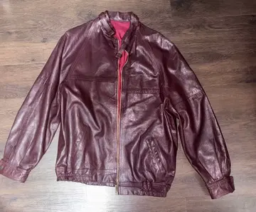 버건디 가죽 자켓