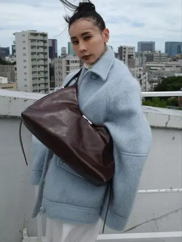 Ameri UND PARTS ACCENT ONE HANDLE BAG