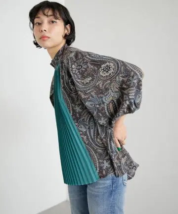 SUM1 STYLE 스미스타일 센터 플리츠 블라우스 사이즈 F