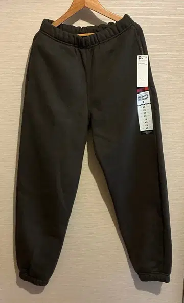 GU 헤비 웨이트 맨투맨 와이드 이지 팬츠