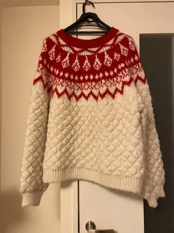 ZARA 노르딕 무늬 니트 스웨터