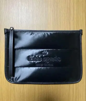 kate spade NEW YORK 퀼팅 클러치백 블랙