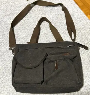 캔버스 숄더백 블랙