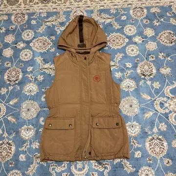 브라운 후드 부착 다운 베스트 M 사이즈