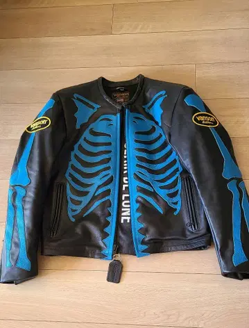 CLAR DE LUNE 골격 디자인 라이더 자켓