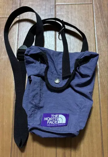 THE NORTH FACE 보라색 숄더백