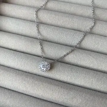 [ 새상품급 ] SWAROVSKI 스와로브스키 라운드 컷 크리스탈 목걸이