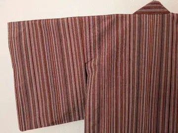 줄무늬 명주 기모노