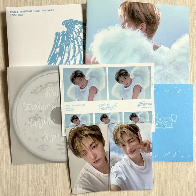 투어스 플레이하드 컴팩트반 지훈 포카 풀세트 오버드라이브앨범양도