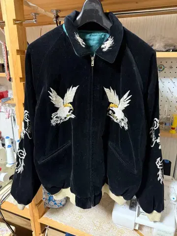 테일러 토요 벨벳 스카잔 카라 부착 L 사이즈