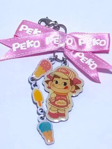 후지야 페코짱 아이스&페코짱 참 포함 키링