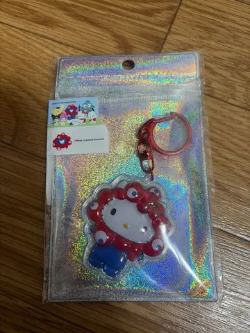 헬로키티 아크릴 키링