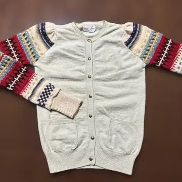 츠모리치사토 가디건