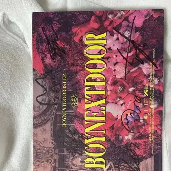 보이넥스트도어 싸인 앨범