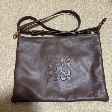 러셋 숄더 (브라운)