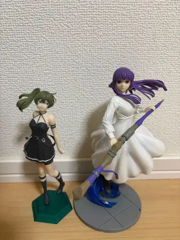 장송의 프리렌 피규어 묶음 판매