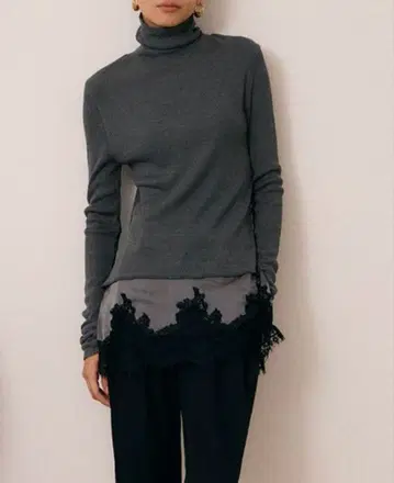 Henon. 헤논 LACE DOCKING TURTLE TOPS