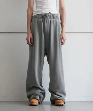 ENTIRE STUDIOS Full sweatpant xs