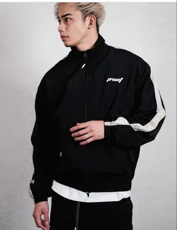 Pvot 나일론 자켓