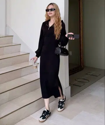 ROYAL PARTY ZIP 후드 타이트 원피스