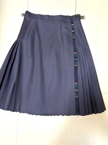 오닐 오브 더블린 O'NEIL OF DUBLIN 랩&플리츠 스커트