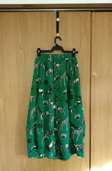 melange 메주 애니멀 무늬 벌룬 스커트 그린 컬러