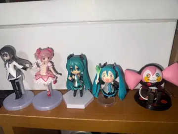 하츠네 미쿠 마도카 마기카