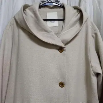 스튜디오 클립 후드 부착 베이지 롱 코트