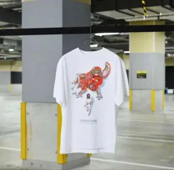 오토모 가츠히로 x 공각기동대 XL 시로 마사무네의 세계전 티셔츠