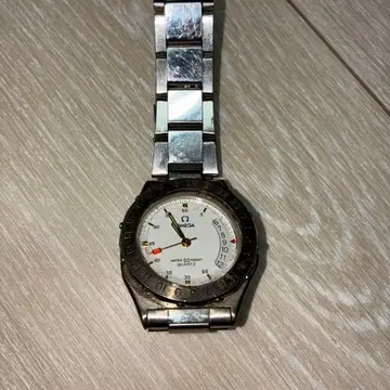 OMEGA풍 쿼츠 손목시계 50m 방수