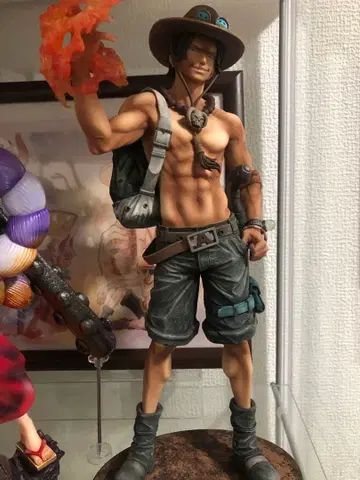 에이스 피규어 리페인트