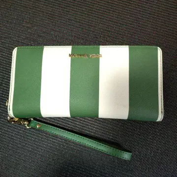 MICHAEL KORS 그린과 화이트 스트라이프 장지갑