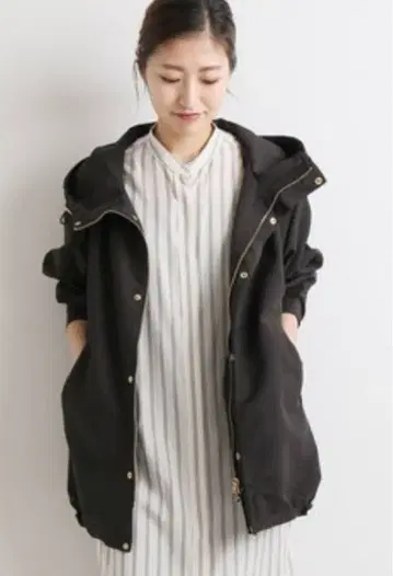 IENA P 타프타 후데트 블루종 마운틴 후드티 이에나