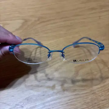 LAULEA 일본제 파랑 안경